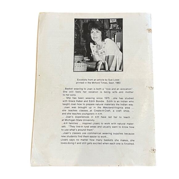 FRIENDSHIP BASKETS by JOAN MOORE Basket Weaving Pattern Instruction Book VTG. - Picture 2 of 4